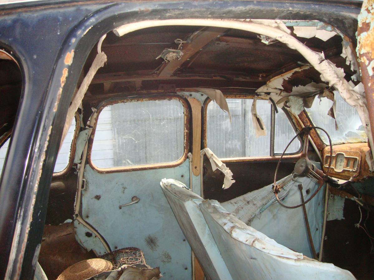 Austin-a40-devon-sedan-1948-black-9