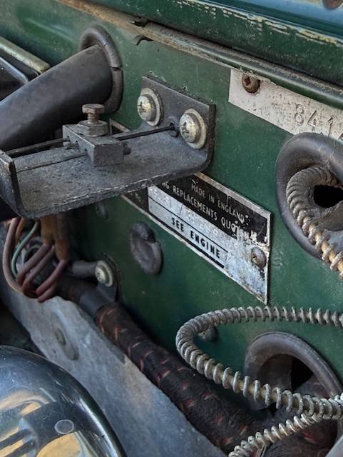 Austin-healey-3000-mkiii-1967-green-13