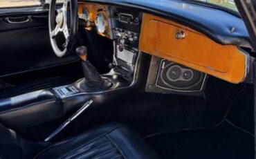 Austin-healey-3000-mkiii-1967-green-3