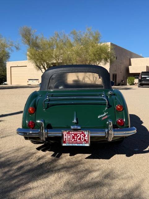 Austin-healey-3000-mkiii-1967-green-4