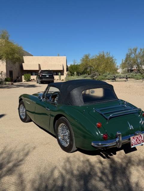 Austin-healey-3000-mkiii-1967-green-8