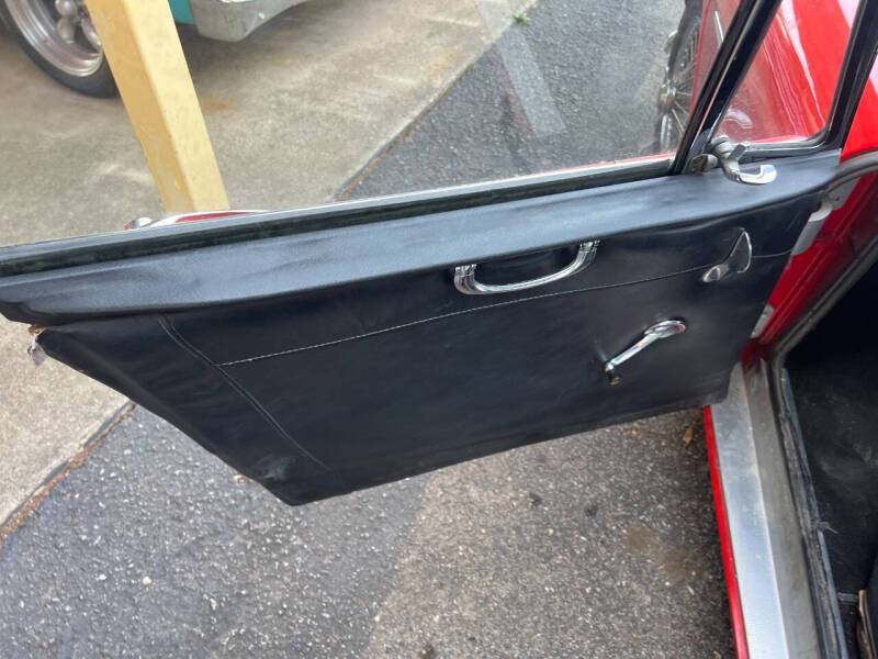 Austin-healey-sprite-1965-5