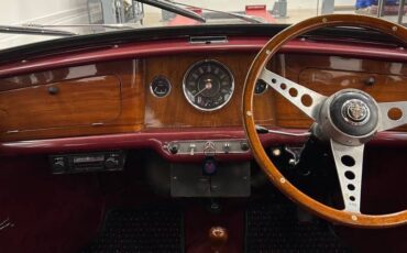 Austin-mimi-countryman-1961-brown-5