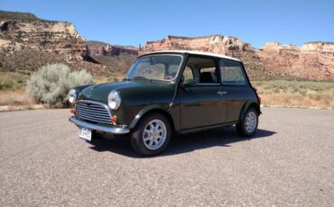 Austin-mini-1972-green