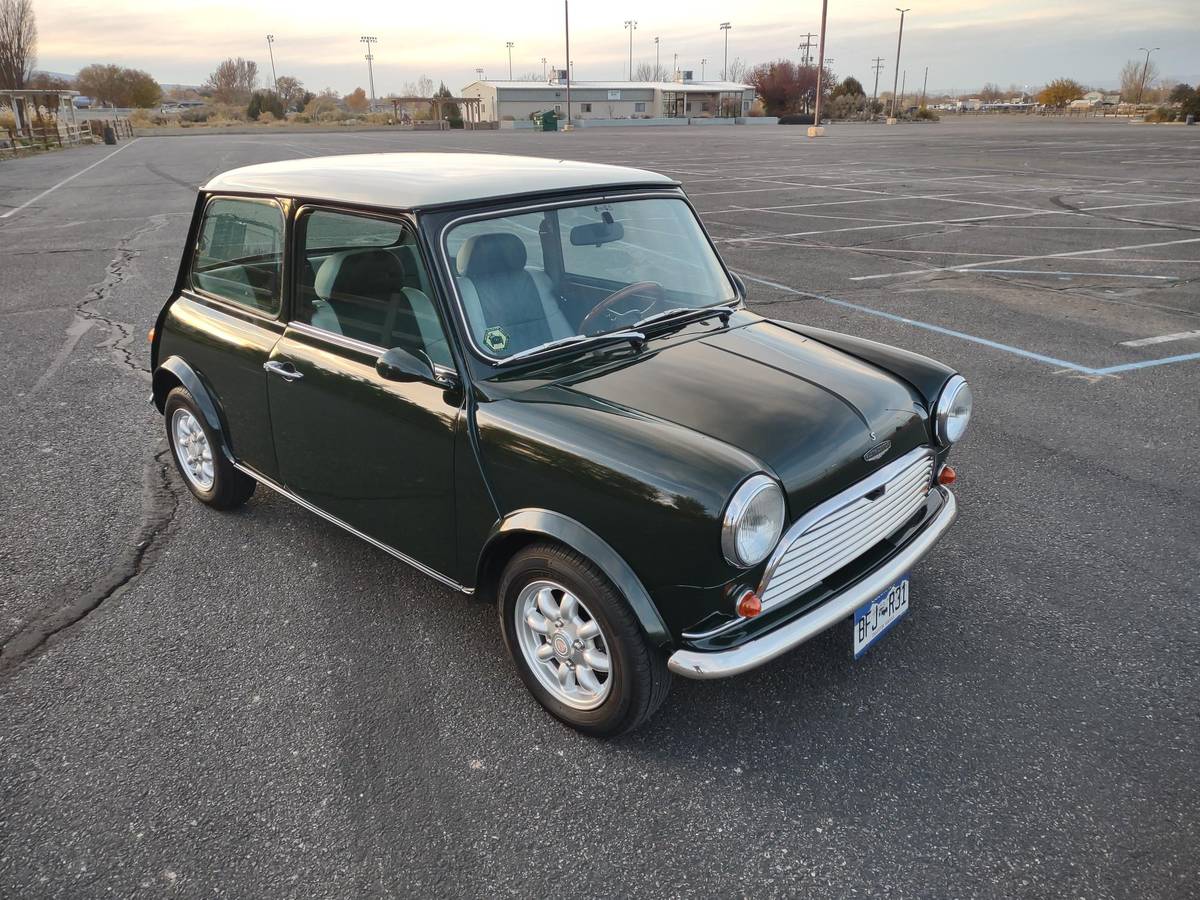 Austin-mini-1972-green-5