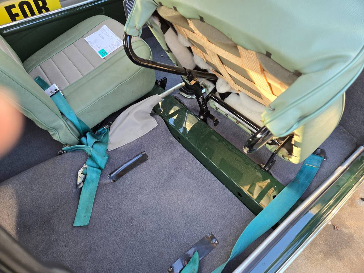 Austin-mini-cooper-super-1967-green-10