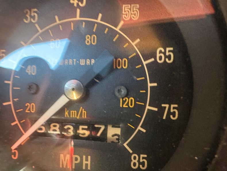 Avanti-Ii-1982-Red-Saddle-12