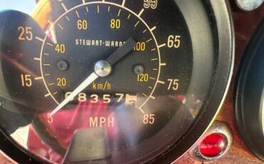 Avanti-Ii-1982-Red-Saddle-4