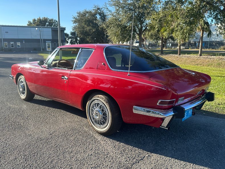 Avanti-Ii-1982-Red-Saddle-9