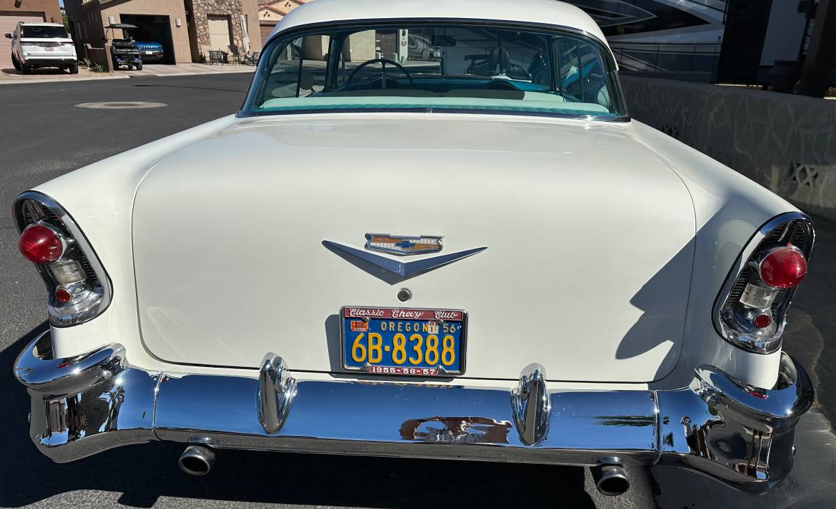 Belair-hardtop-1956-blue-5