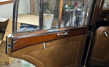 Bentley-4-14-liter-sport-saloon-1936-black-19