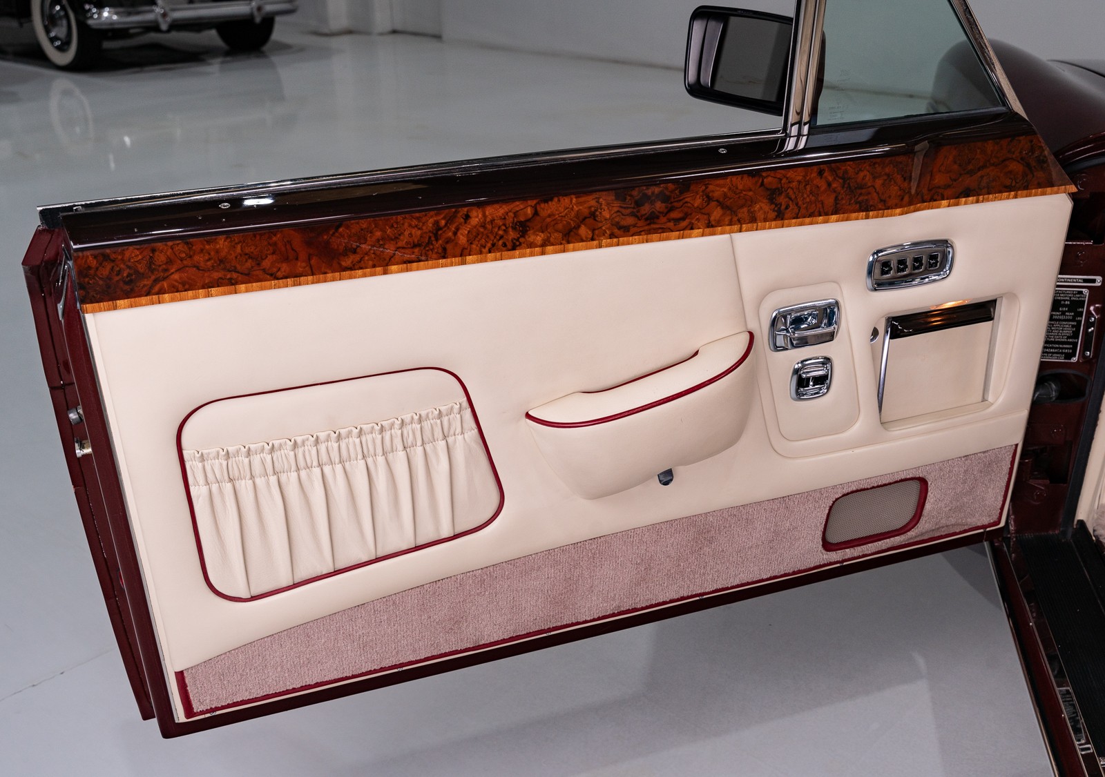 Bentley-Continental-1987-Convertible-14