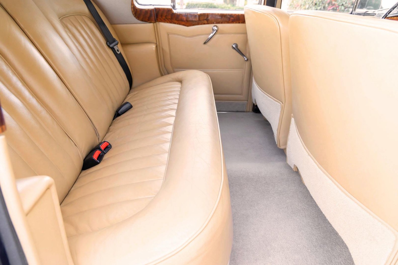 Bentley-Continental-Flying-Spur-1959-23