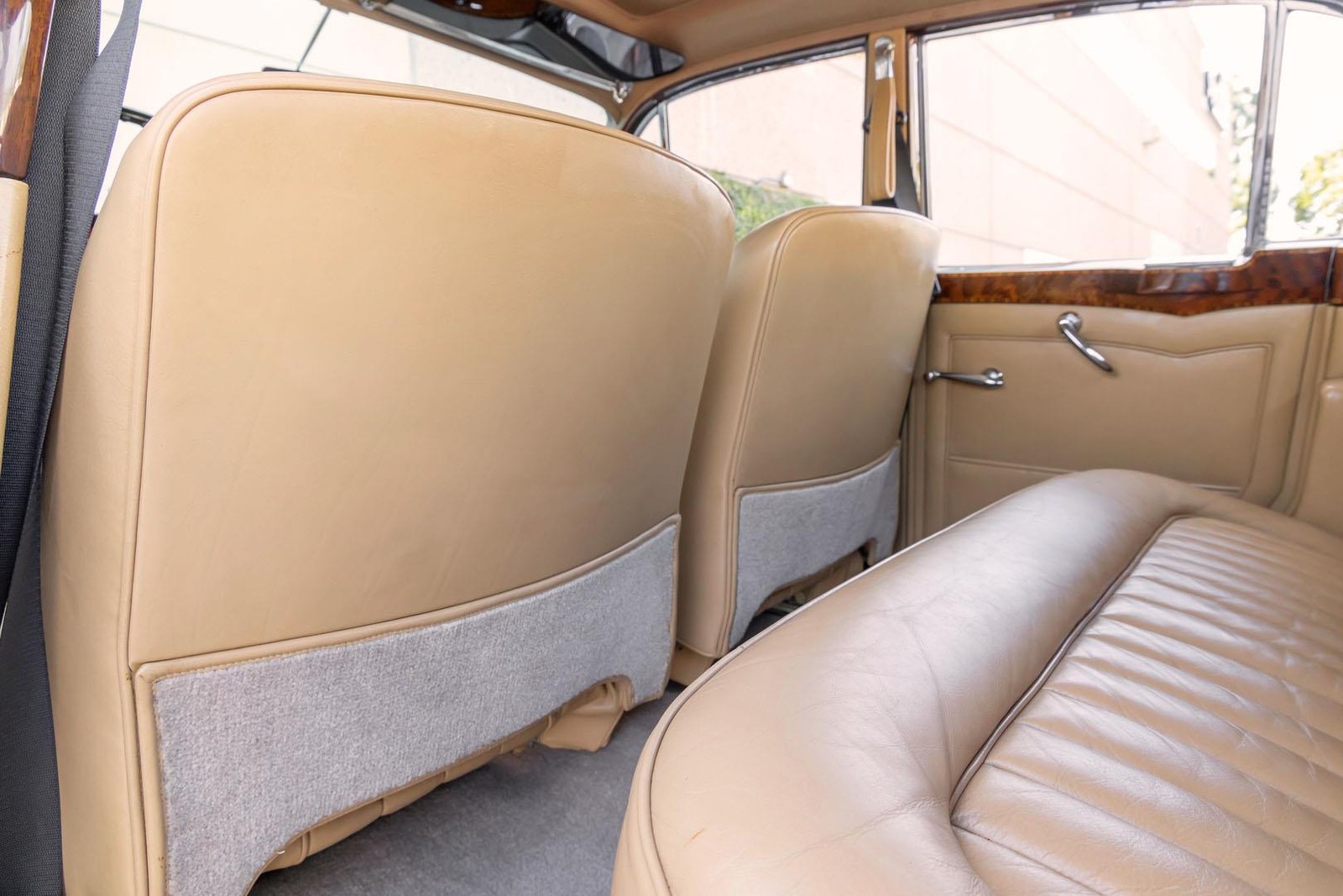 Bentley-Continental-Flying-Spur-1959-27