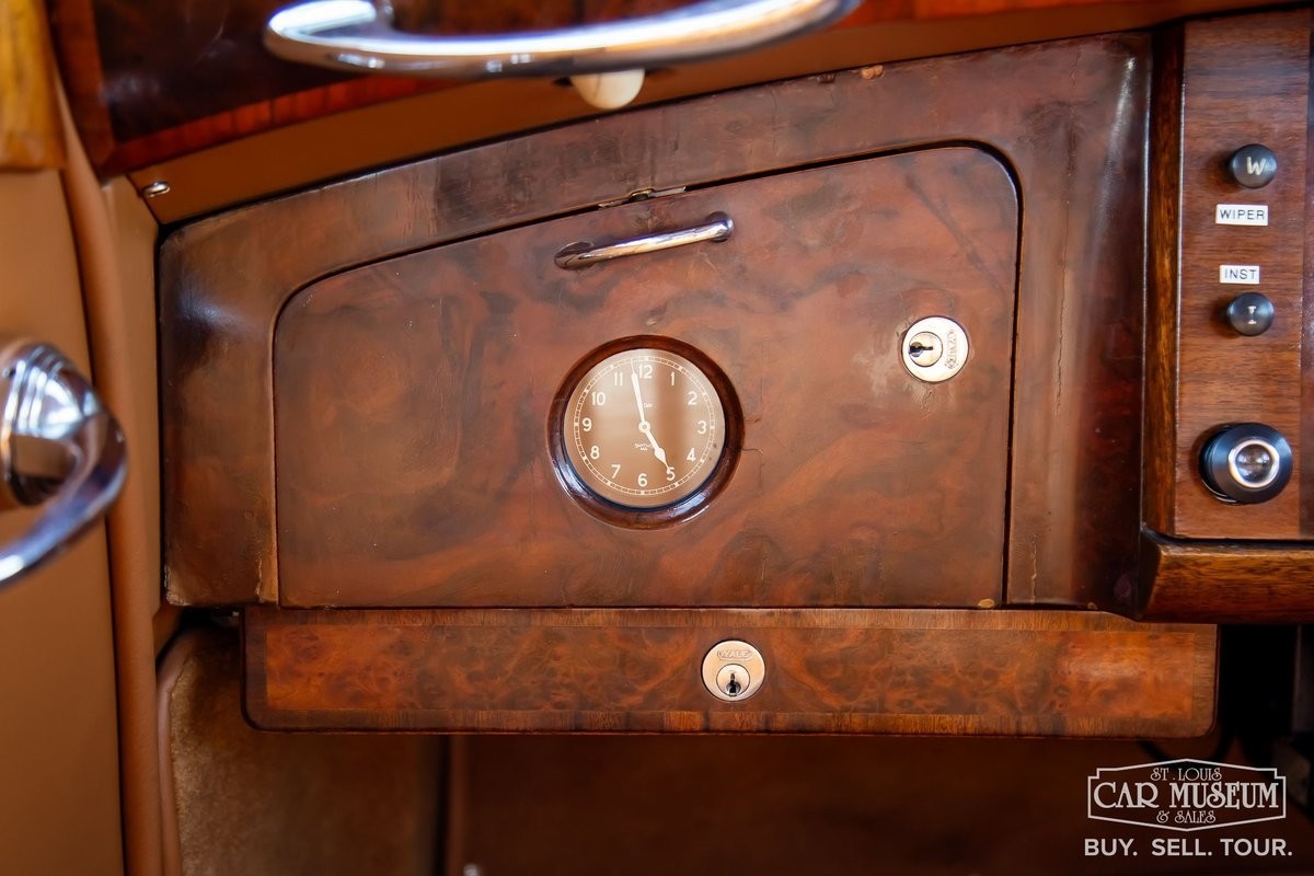 Bentley-Mark-VI-1949-38