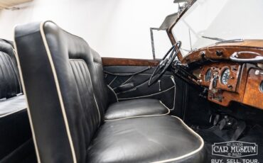 Bentley-Mark-VI-1950-33