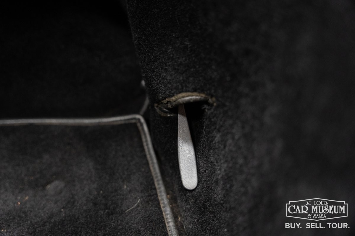 Bentley-Mark-VI-1950-37