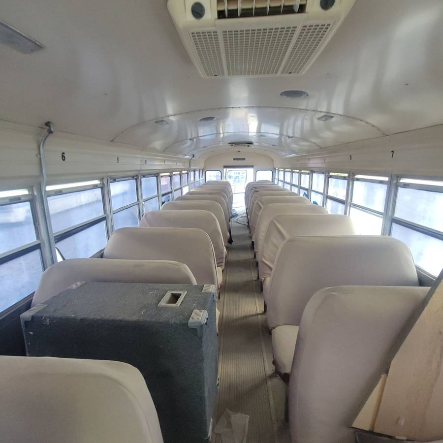 Bluebird-bus-1991-custom-4