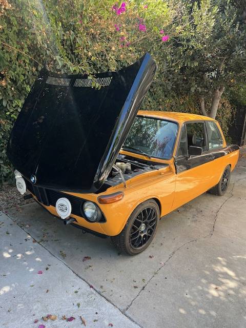 Bmw-1975-orange-5