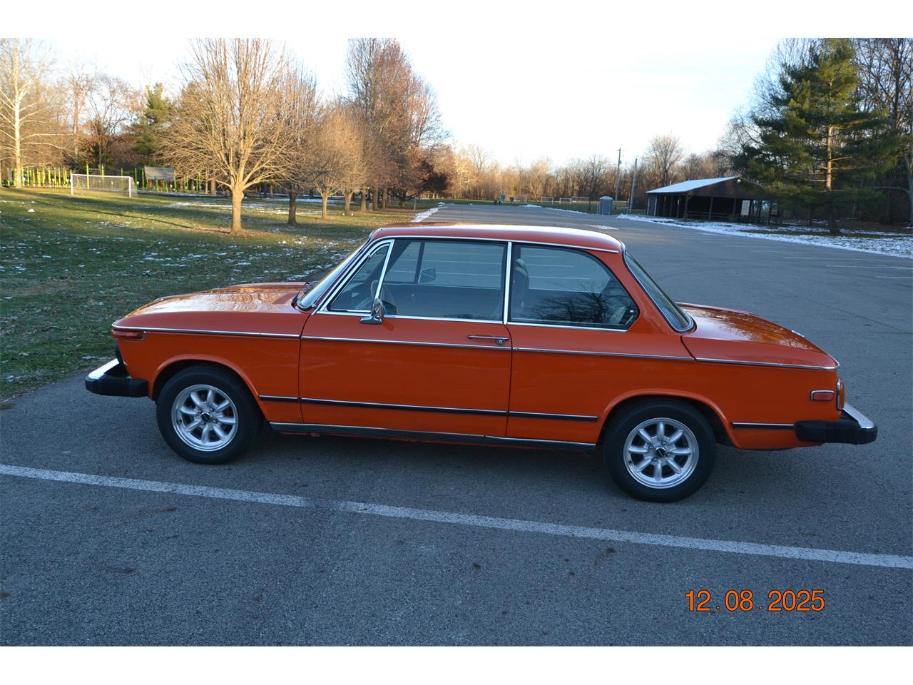 Bmw-2002-1974-Orange-Black-14