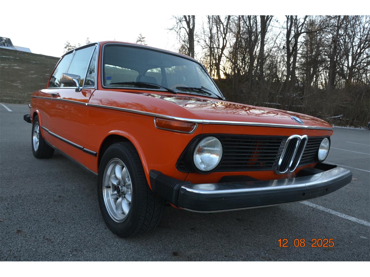Bmw-2002-1974-Orange-Black