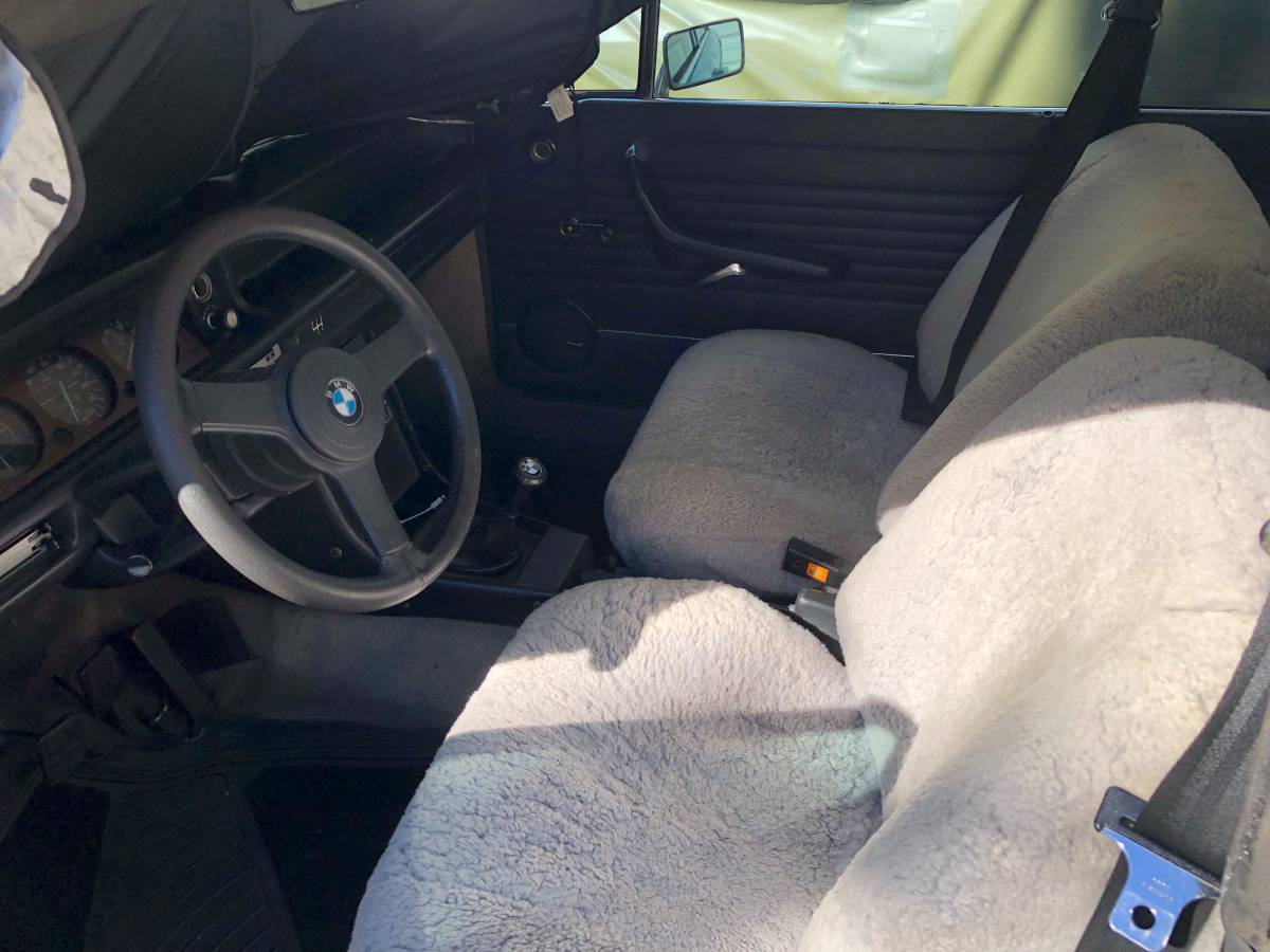 Bmw-2002-1976-blue-10