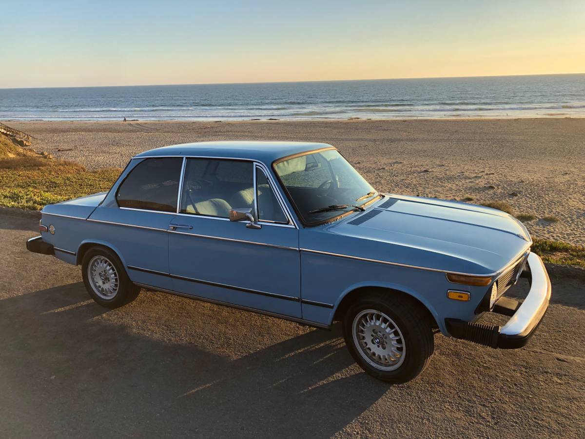 Bmw-2002-1976-blue-2