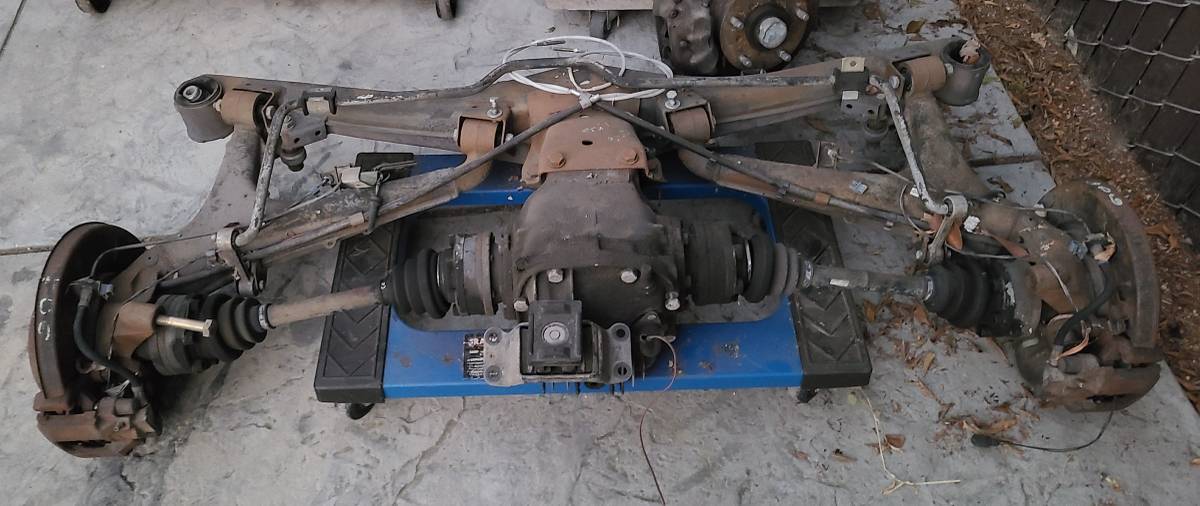 Bmw-3-series-1972-grey-9