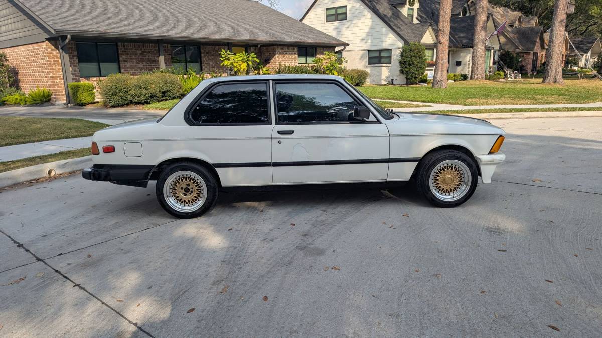 Bmw-3-series-1982-white-3