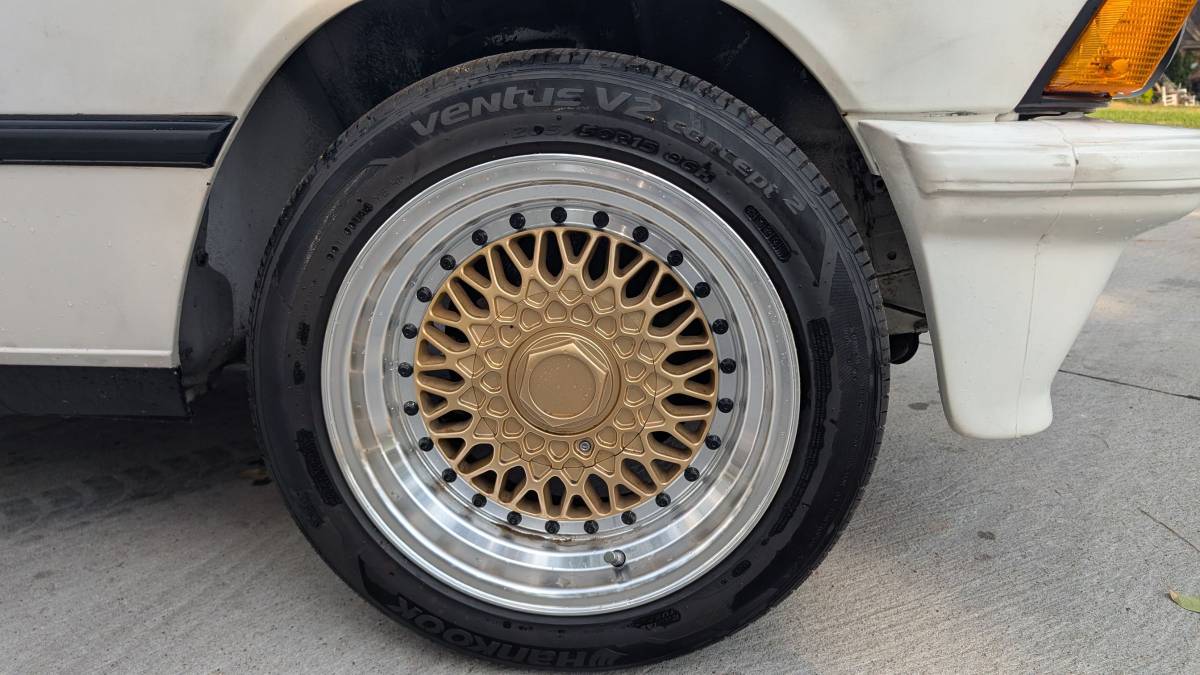 Bmw-3-series-1982-white-9