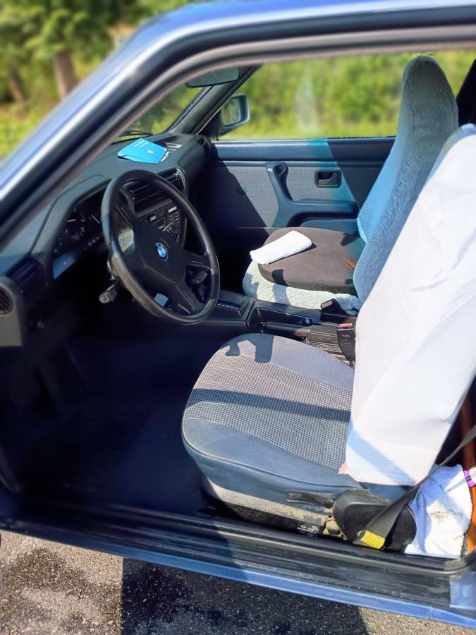 Bmw-3-series-1986-blue-3