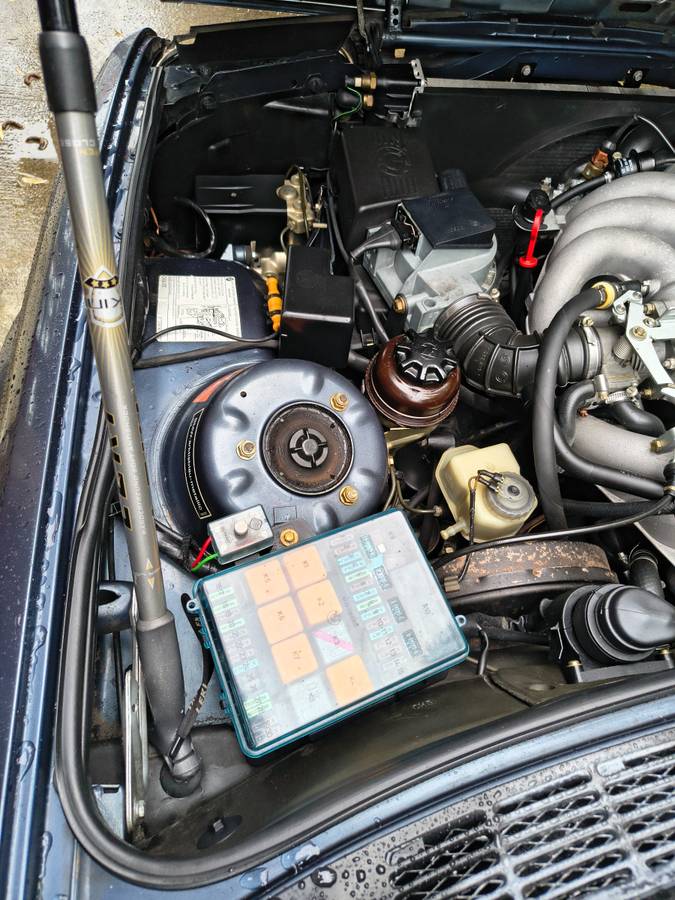 Bmw-3-series-1986-blue