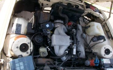 Bmw-318i-1984-4