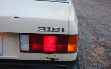 Bmw-318i-1984-7