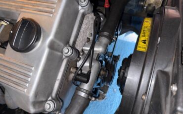 Bmw-318i-1991-black-18