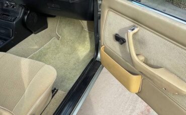 Bmw-320i-1982-custom-16