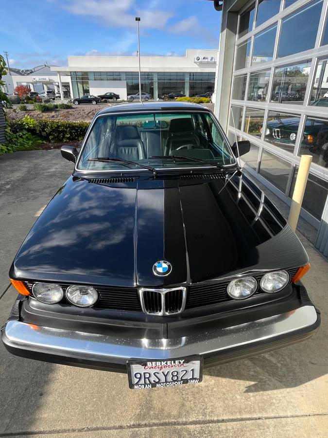Bmw-320i-1983-black-19