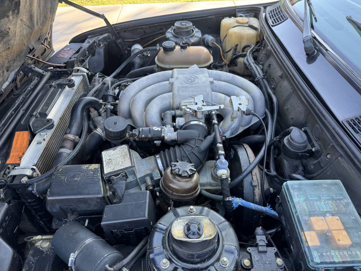 Bmw-325i-1987-14