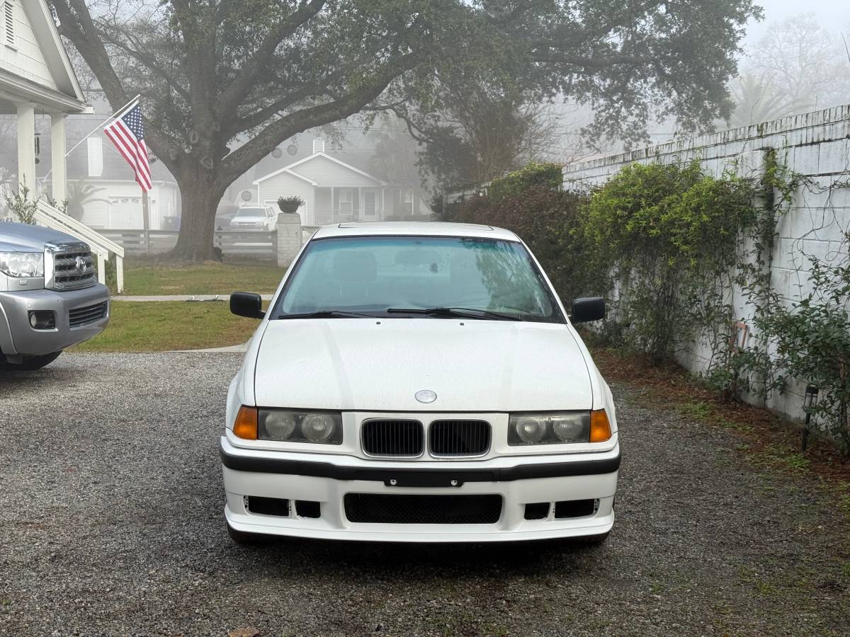 Bmw-325i-1992-1