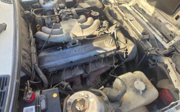 Bmw-325i-convertible-1989-white-10