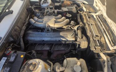 Bmw-325i-convertible-1989-white-12