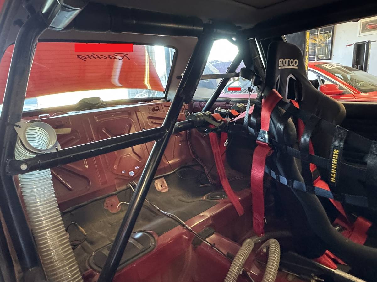 Bmw-325is-1989-red-8