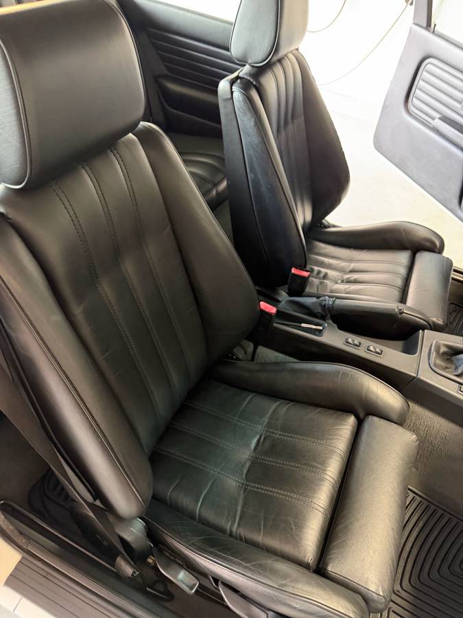 Bmw-325is-1990-white-11