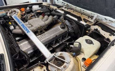 Bmw-325is-1990-white-13