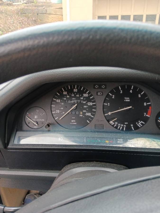 Bmw-325is-a-2-1987-white-12