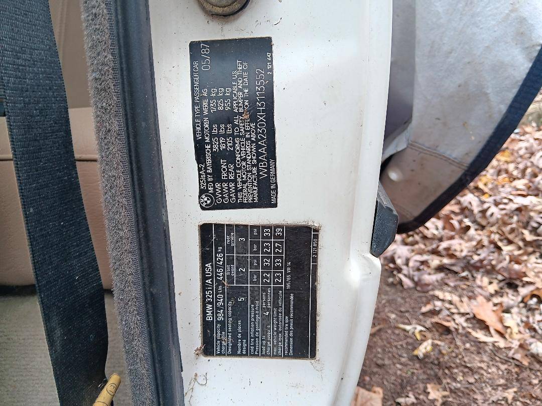 Bmw-325is-a-2-1987-white-2