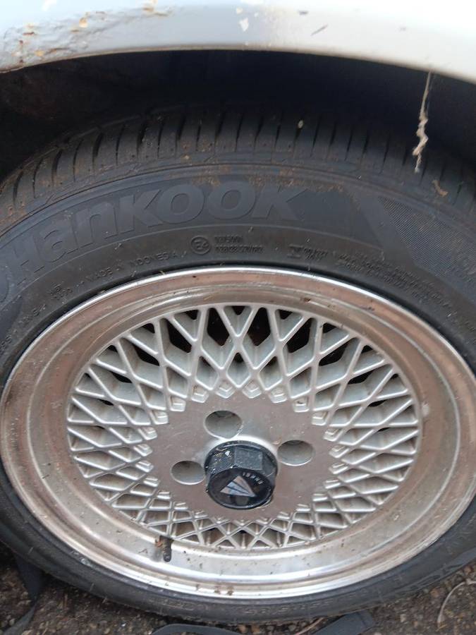 Bmw-325is-a-2-1987-white-3