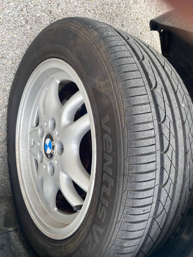 Bmw-328i-1994-black-16