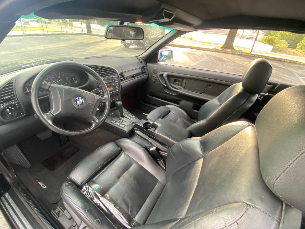 Bmw-328i-1994-black-3