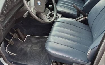 Bmw-528-1982-blue-1